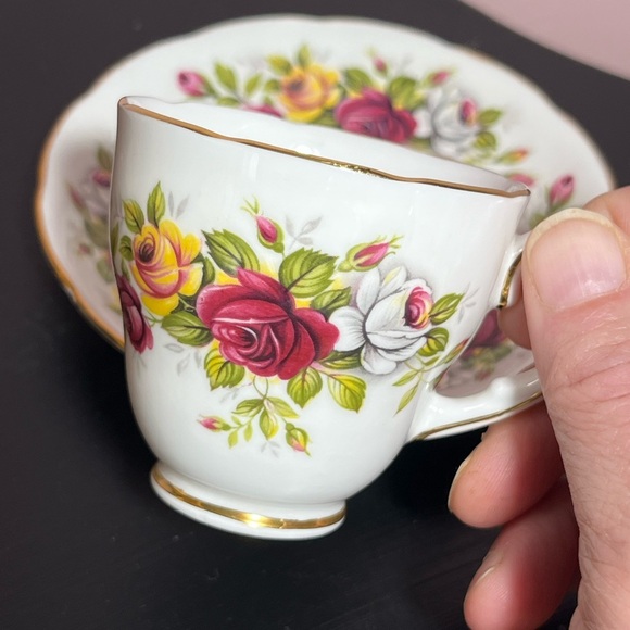 Duchess Fine China Teacup and Saucer Set: Small Tea Party Decor
More avail - Picture 6 of 7